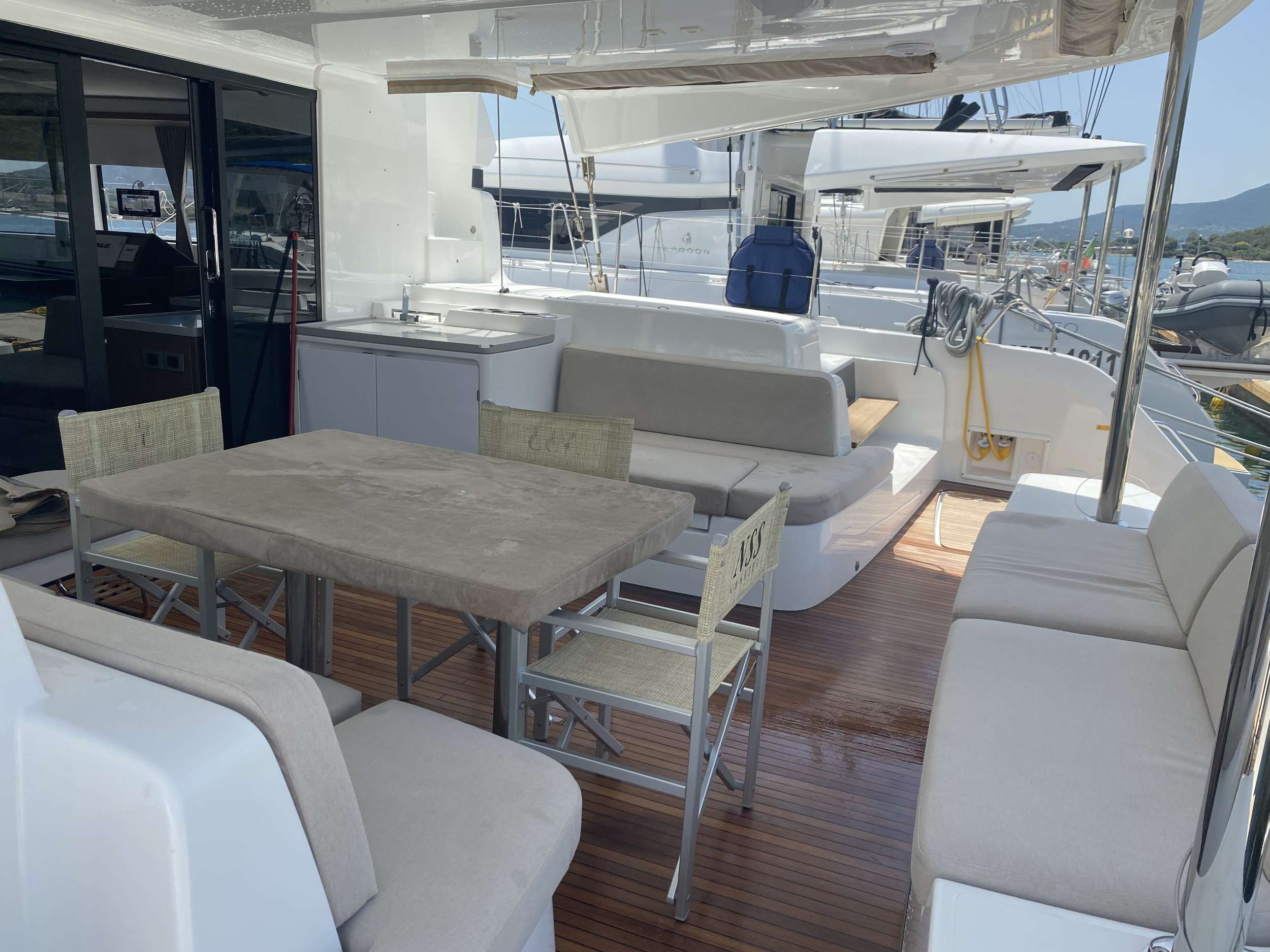 Croda Rossa - Yacht Charter Monaco & Boat hire in Fr. Riviera, Corsica & Sardinia 2