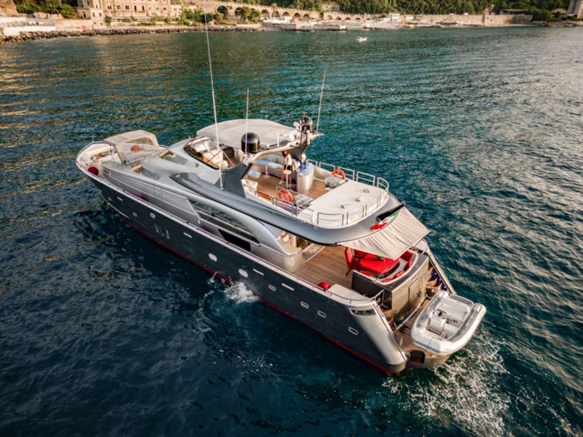 LADY B - Yacht Charter Sorrento & Boat hire in Fr. Riviera & Tyrrhenian Sea 2