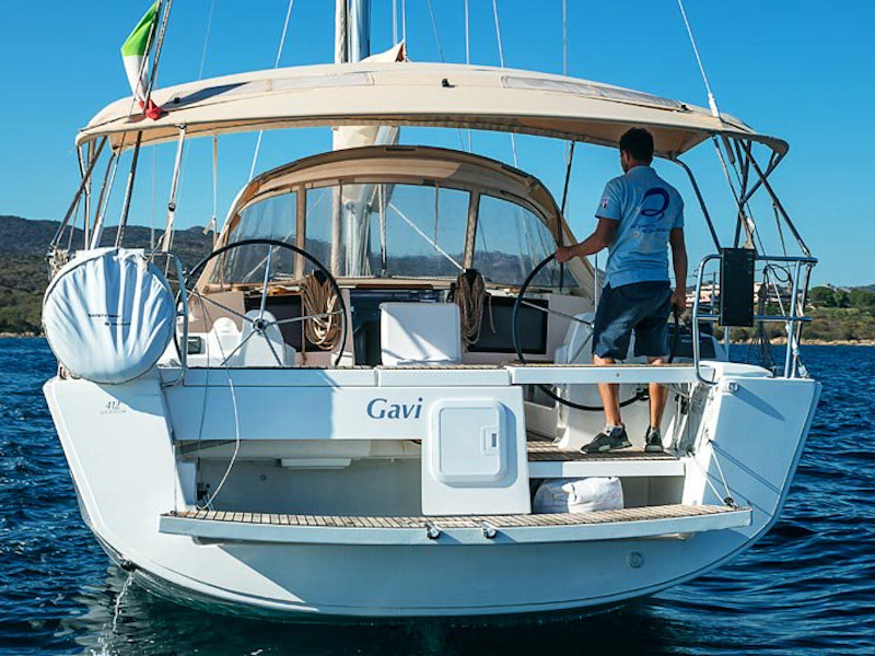 Dufour 412 Grand large - Yacht Charter Portisco & Boat hire in Italy Sardinia Costa Smeralda Portisco Marina di Portisco 6
