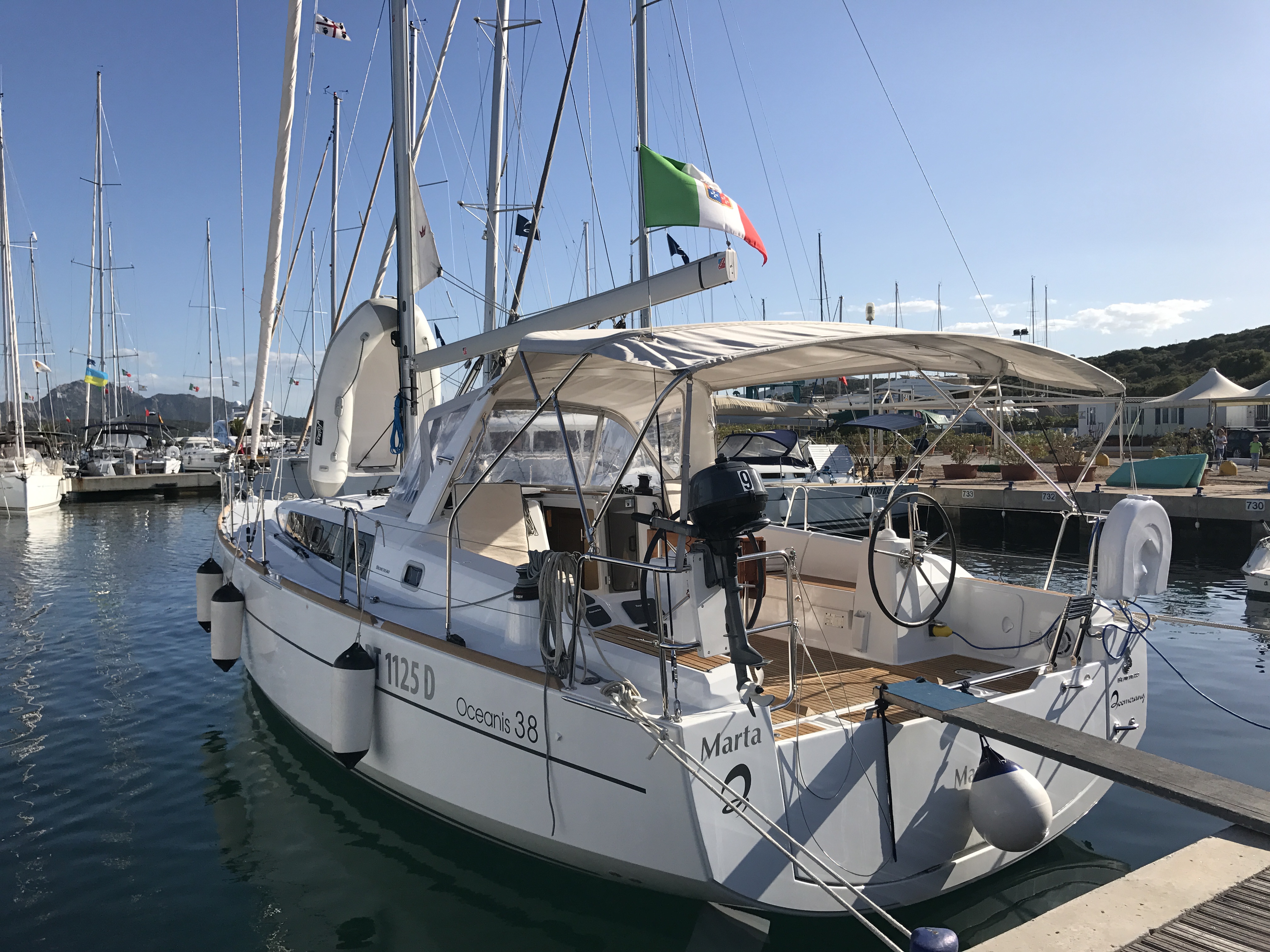 Oceanis 38 - Sailboat Charter Sardinia & Boat hire in Italy Sardinia Costa Smeralda Portisco Marina di Portisco 2