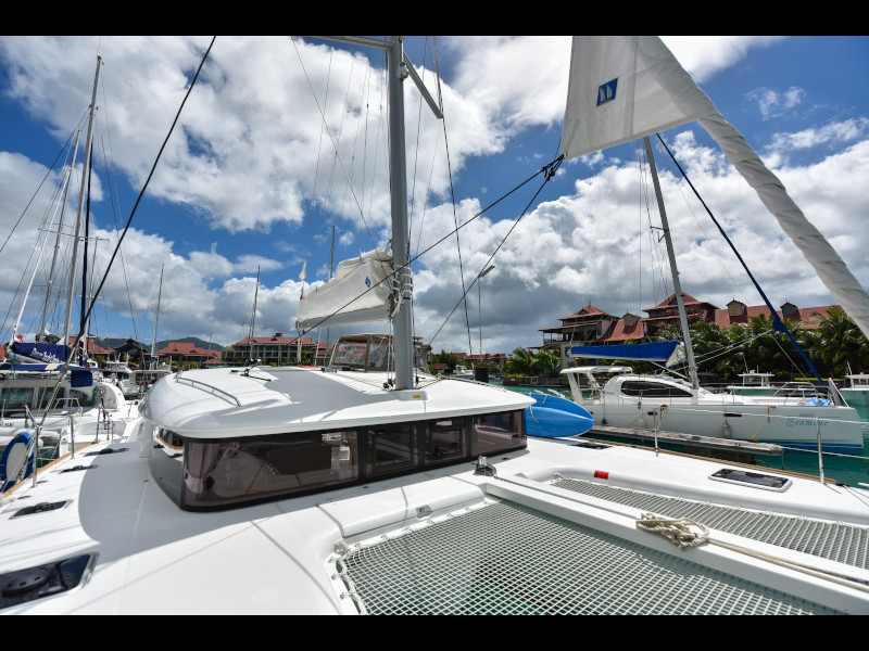 Lagoon 400 - Yacht Charter Eden Island & Boat hire in Seychelles Mahe, Victoria Eden Island Marina 5