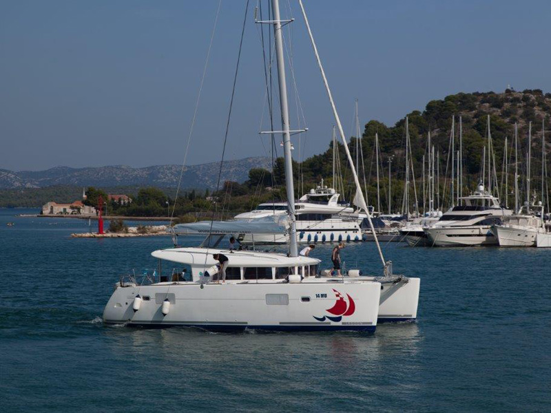 Lagoon 400 - Yacht Charter Murter & Boat hire in Croatia Kornati Islands Murter Murter Marina Hramina 1