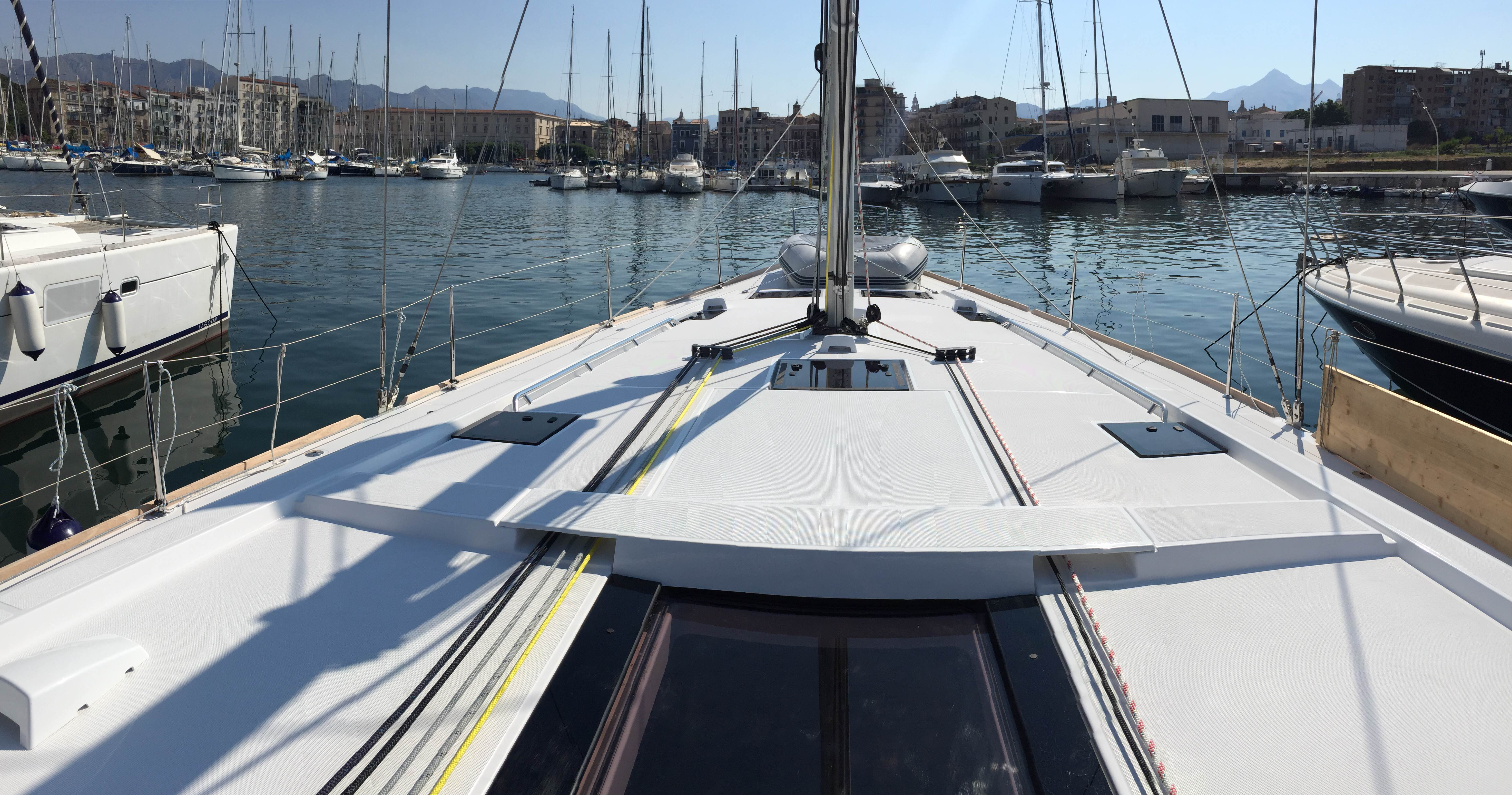 Oceanis 48 - Yacht Charter Marsala & Boat hire in Italy Sicily Aegadian Islands Marsala Marsala Marina 5