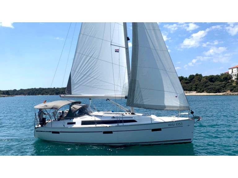 Bavaria Cruiser 37 - Yacht Charter Pula & Boat hire in Croatia Istria and Kvarner Gulf Pula Pula Tehnomont Marina Veruda 1