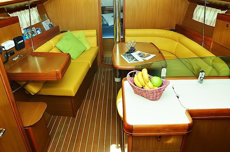 Sun Odyssey 39i - Yacht Charter Baška Voda & Boat hire in Croatia Split-Dalmatia Baška Voda Marina Baška Voda 6