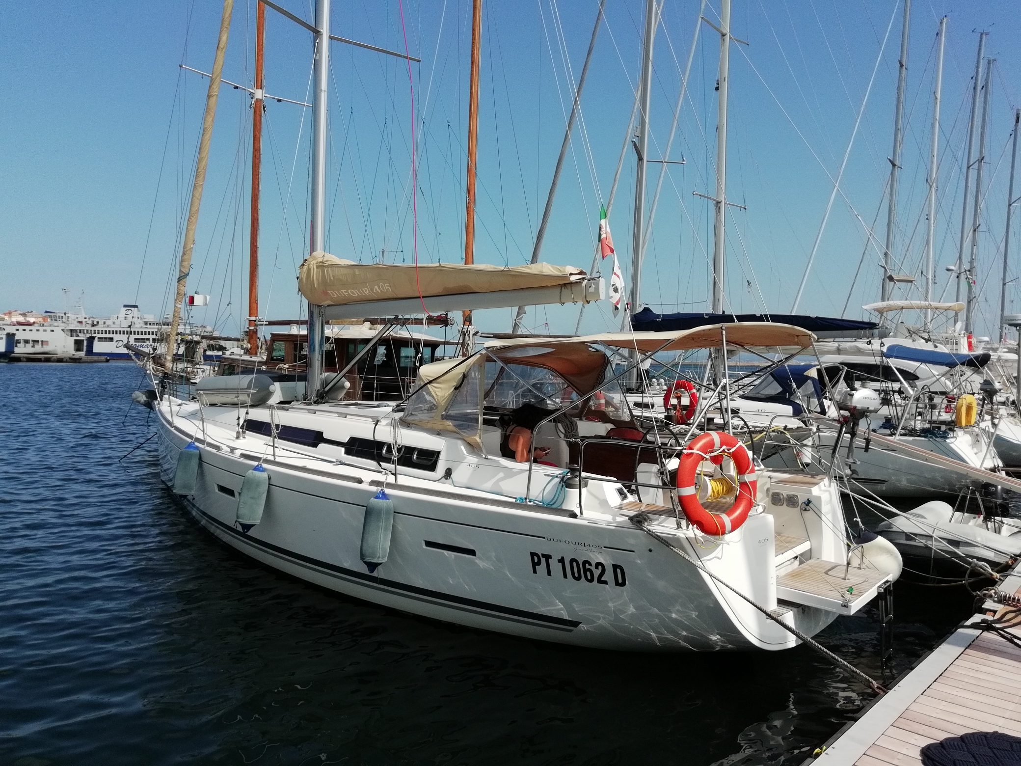 Dufour 405 - Yacht Charter Carloforte & Boat hire in Italy Sardinia Costa del Sud Isola di San Pietro Carloforte Carloforte 2