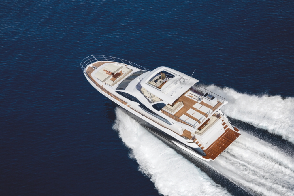 Azimut 72 - Luxury Yacht Charter Croatia & Boat hire in Croatia Šibenik Marina Mandalina 5