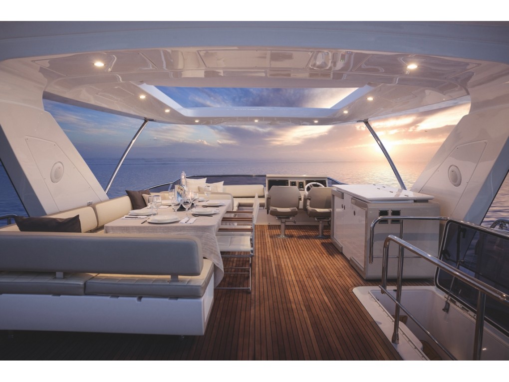 Azimut 72 - Luxury Yacht Charter Croatia & Boat hire in Croatia Šibenik Marina Mandalina 6