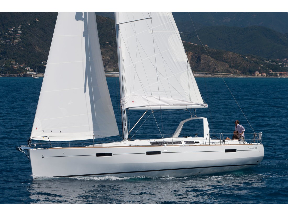 Oceanis 45 - Yacht Charter Salerno & Boat hire in Italy Campania Salerno Province Salerno Marina d'Arechi 2