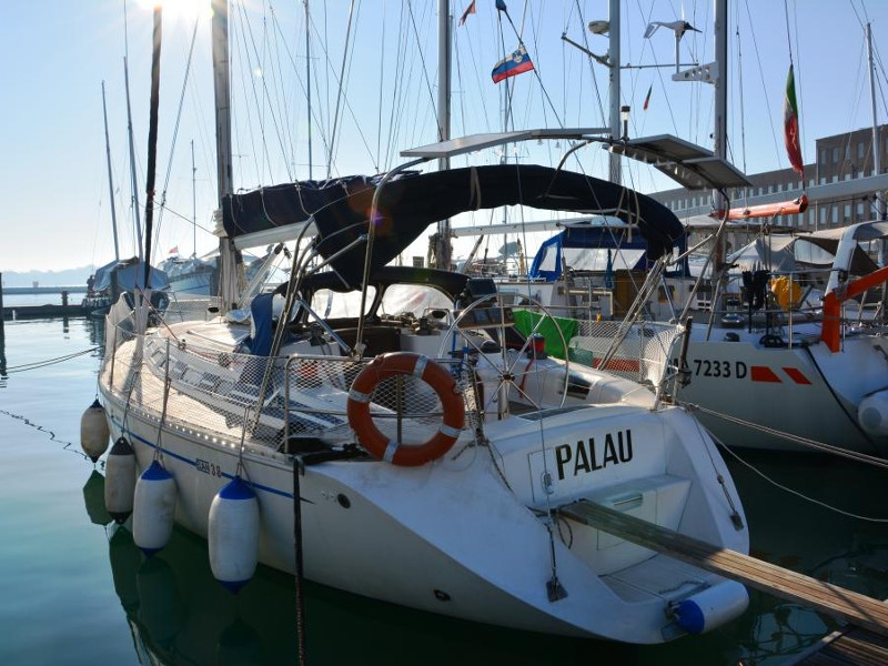 Elan 38 - Yacht Charter Muggia & Boat hire in Italy Gulf of Trieste Muggia Porto San Rocco 2
