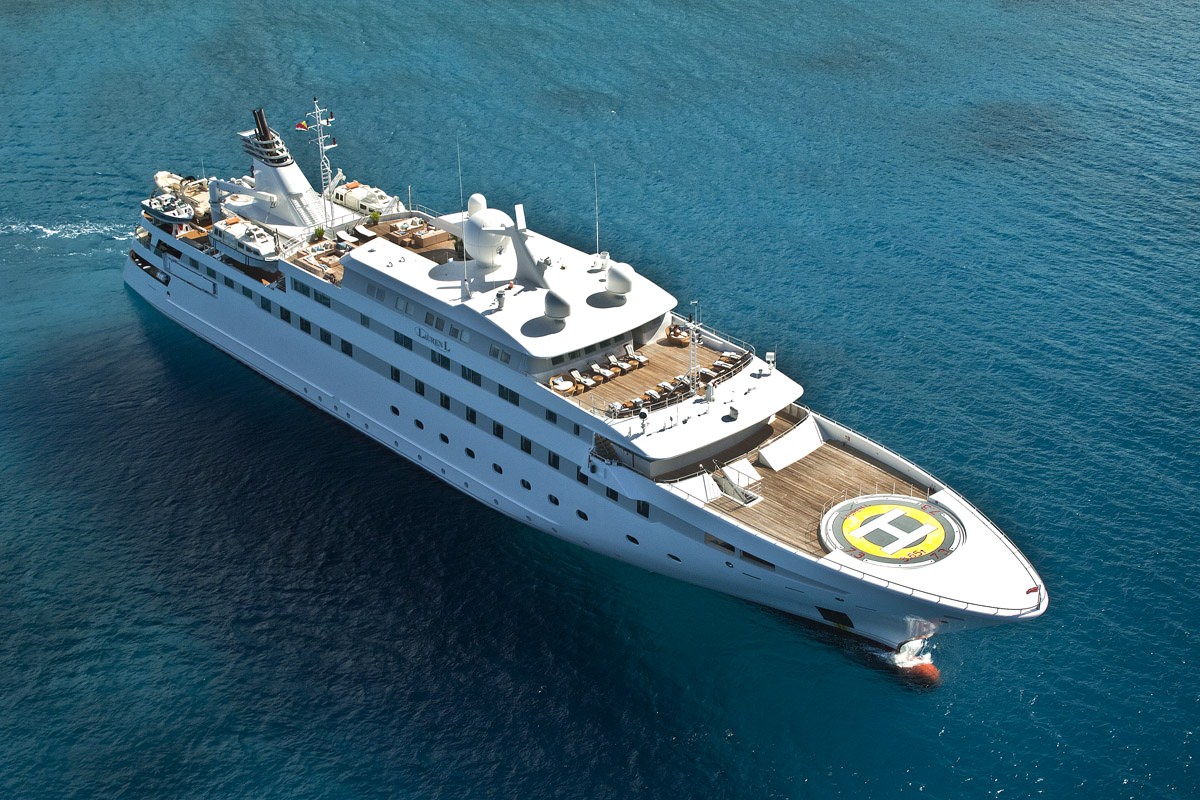 lauren l - Yacht Charter Greece & Boat hire in Europa & Dubai 2