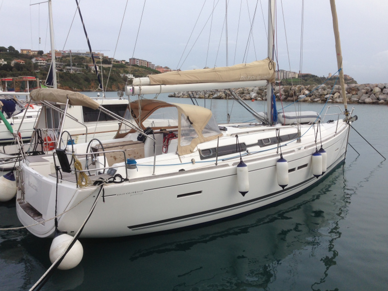 Dufour 405 - Yacht Charter Piombino & Boat hire in Italy Tuscany Piombino Salivoli 6