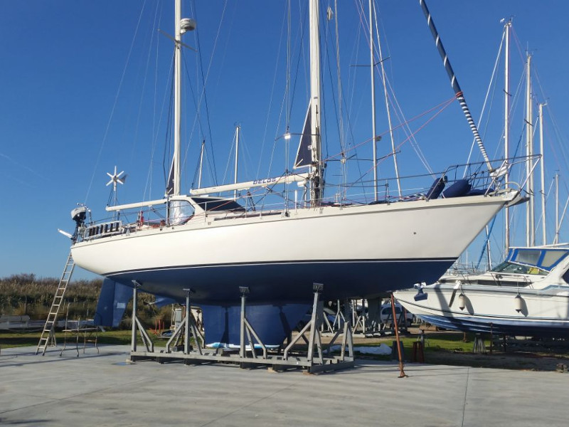 Amel Maramu - Yacht Charter Piombino & Boat hire in Italy Tuscany Piombino Salivoli 4