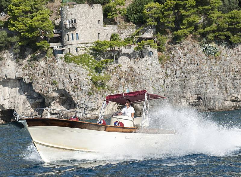 ferrara - Motor Boat Charter Italy & Boat hire in Italy Campania Amalfi Coast Positano Positano 2
