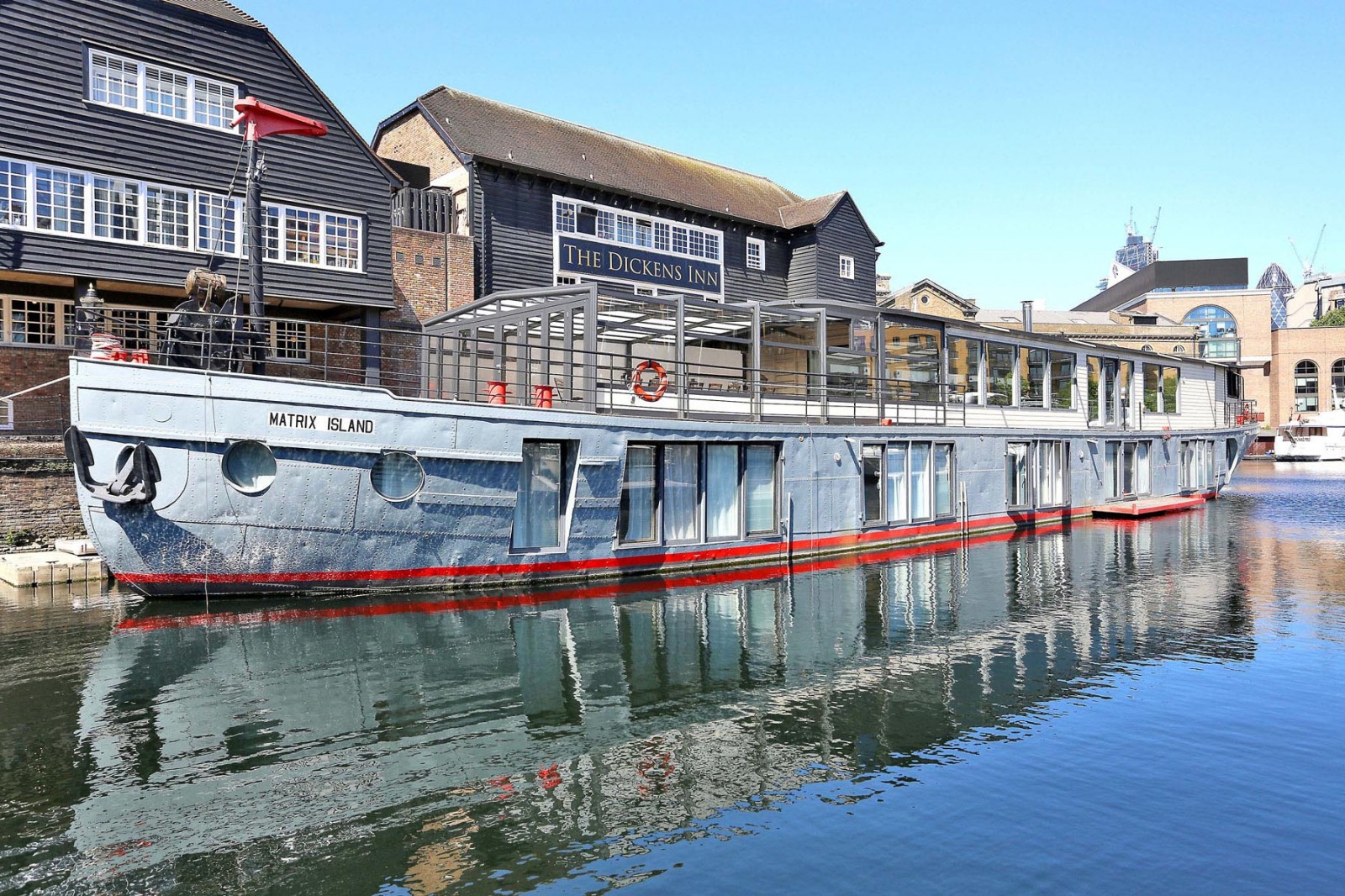 matrix island - Canal and Riverboat Hire United Kingdom & Boat hire in United Kingdom England Greater London London St Katharine Docks 1