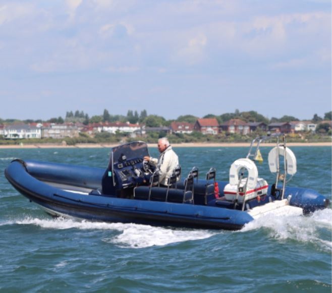 165hp inboard diesel engine - RIB hire worldwide & Boat hire in United Kingdom England The Solent Southampton Hamble-Le-Rice Hamble Point Marina 1