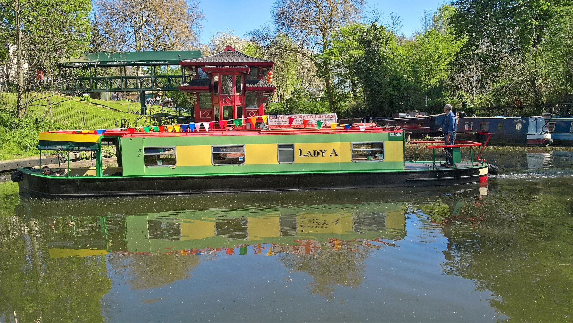 canal boat - Yacht Charter River Thames & Boat hire in United Kingdom England Greater London London Little Venice 2