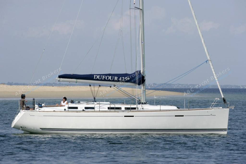 Dufour 425 Grand Large - Yacht Charter The Solent & Boat hire in United Kingdom England The Solent Lymington Lymington Yacht Haven Marina 1