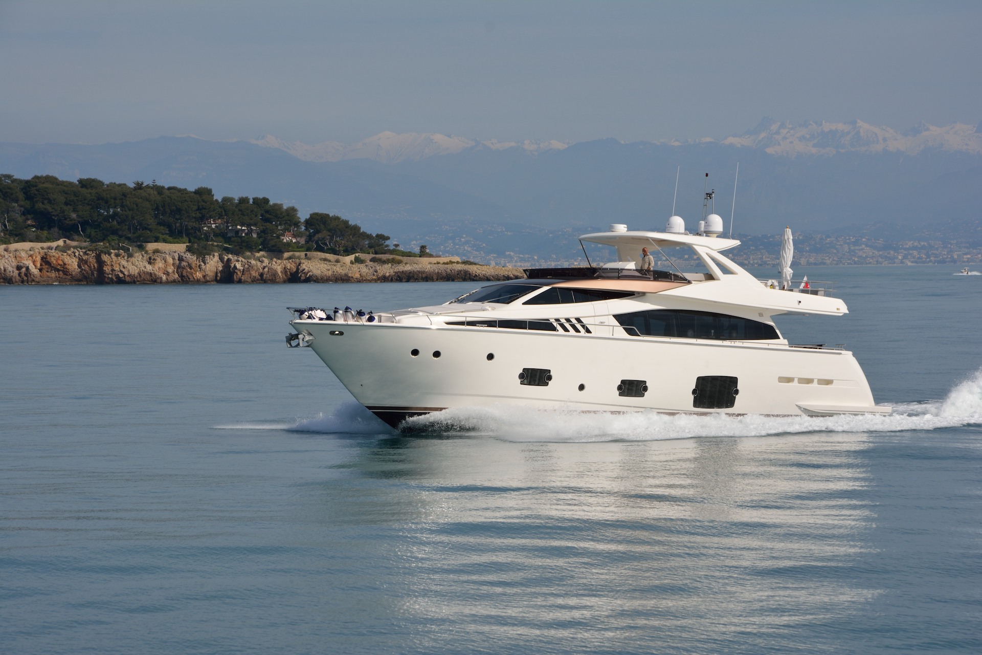 800 - Yacht Charter Antibes & Boat hire in France French Riviera Antibes 1